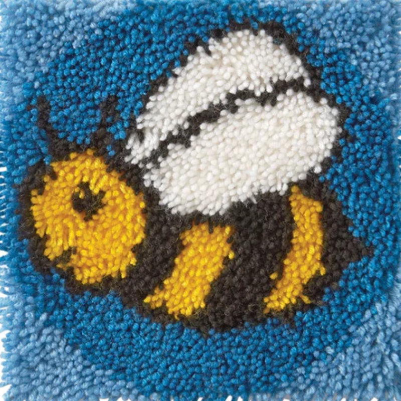 Bee Latch Hook Rug Crocheting Knitting Kit