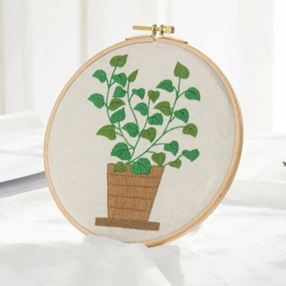 Pot Leaf Embroidery DIY Crocheting Knitting Kit