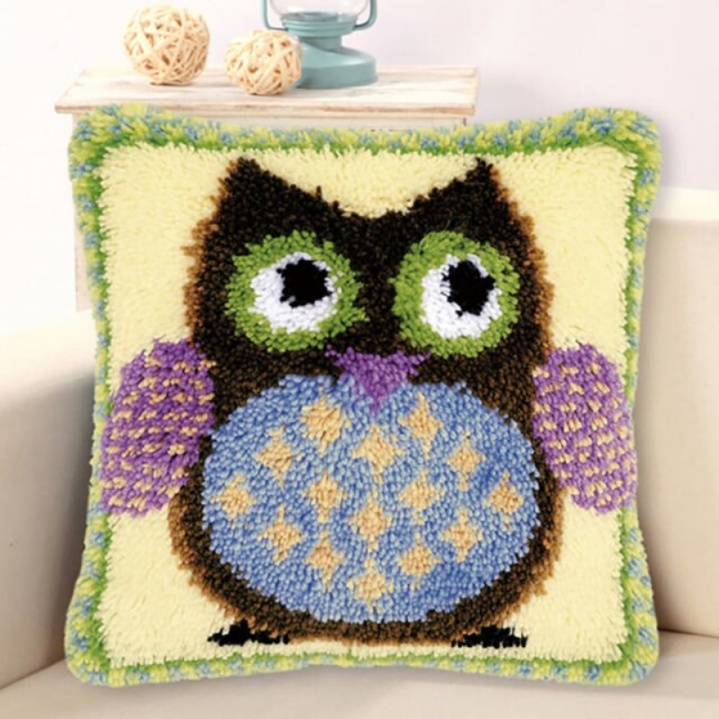 Brown Owl Latch Hook Pillow Crocheting Knitting Kit