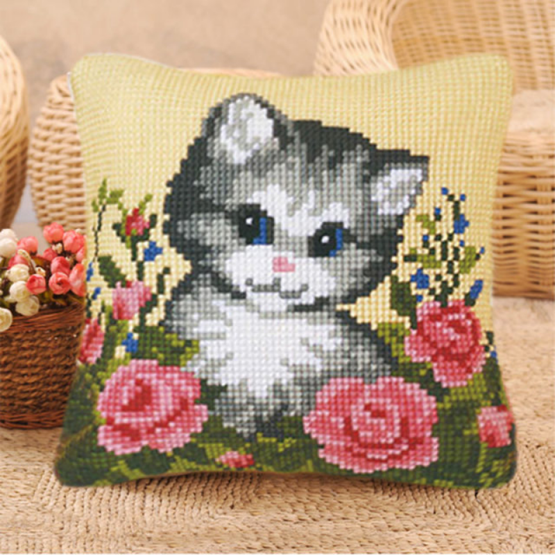 Grey Cat Latch Hook Pillow Crocheting Knitting Kit
