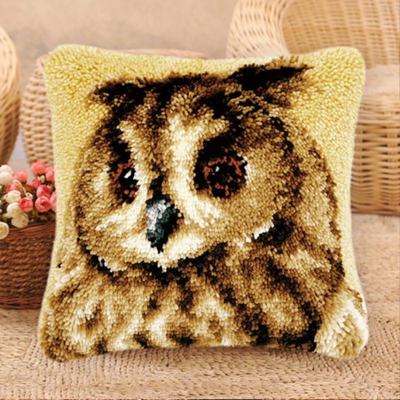 Owl Latch Hook Rug Crocheting Knitting Kit