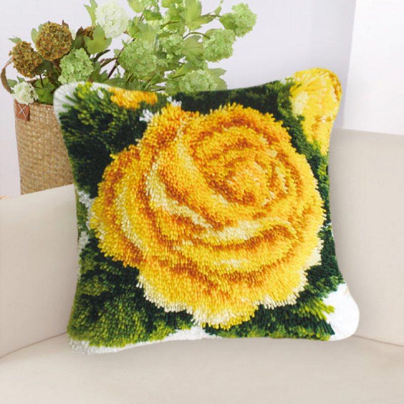 Beautiful Yellow Rose Latch Hook Pillow Crocheting Knitting Kit