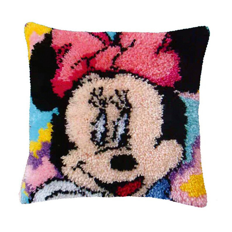Princess Minnie Latch Hook Pillow Crocheting Kit