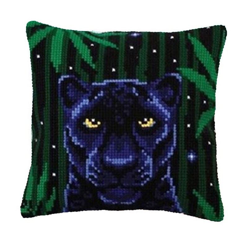 Black Cheetah Latch Hook Pillow Crocheting Knitting Kit