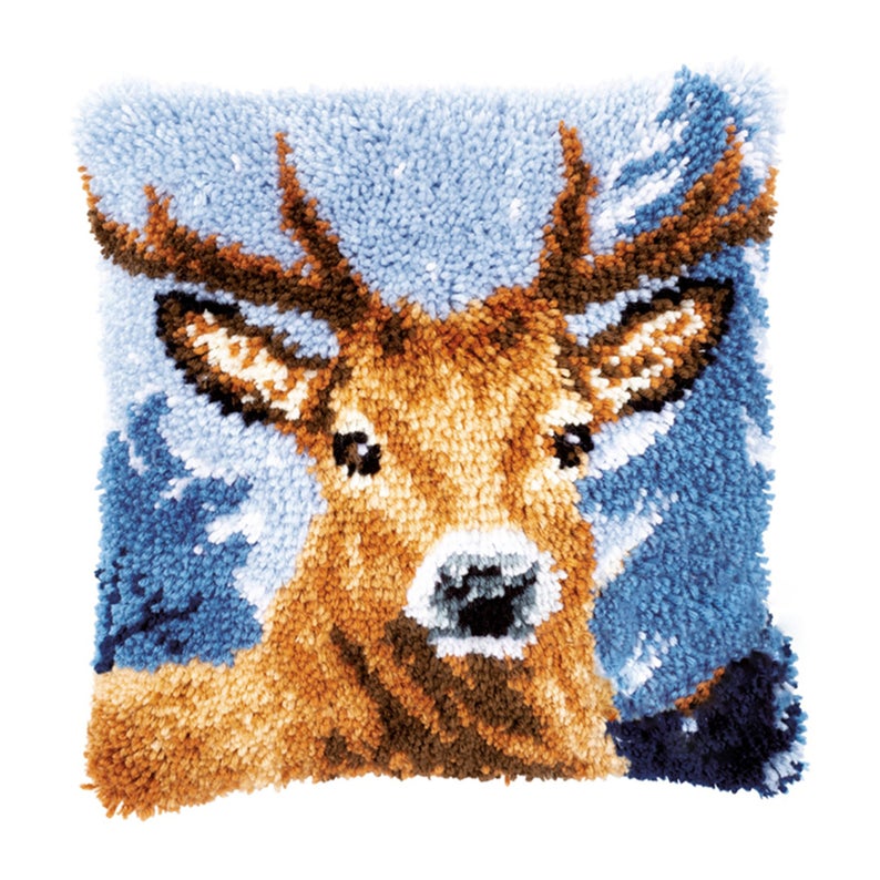 Elk Latch Hook Pillow Crocheting Kit