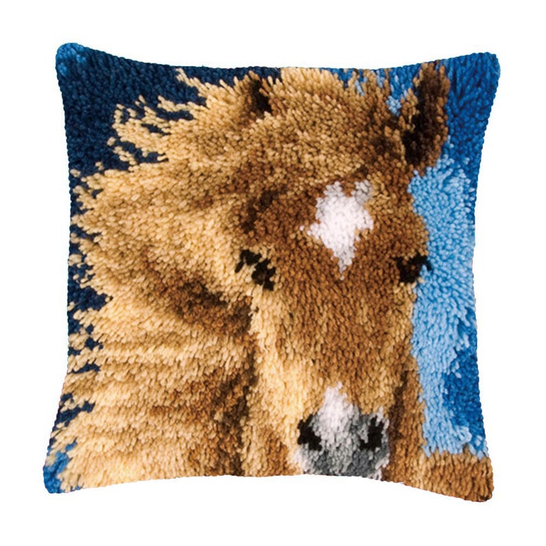 Animal Horse Latch Hook Pillow Crocheting Knitting Kit