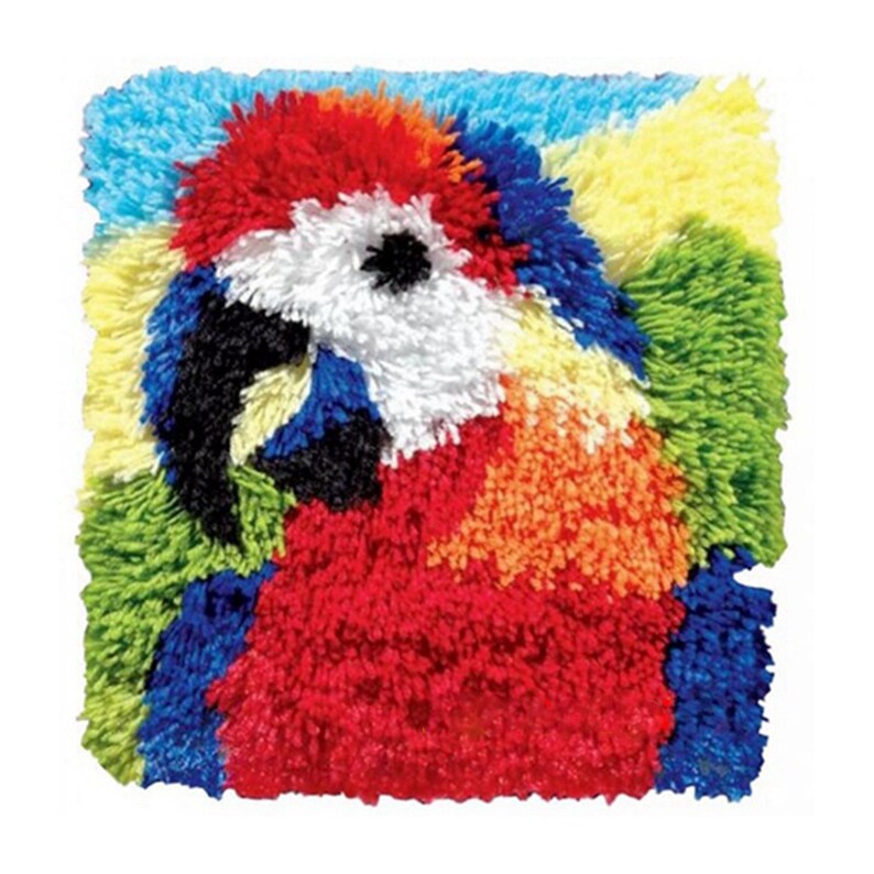 Red Parrot Latch Hook Pillow Crocheting Kit