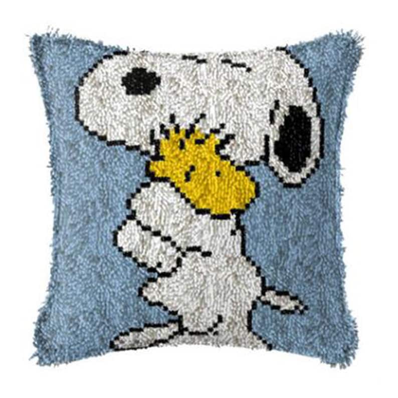 White Cartoon Dog Latch Hook Pillow Crocheting Kit