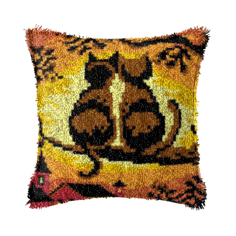 Two Cats Latch Hook Pillow Crocheting Kit