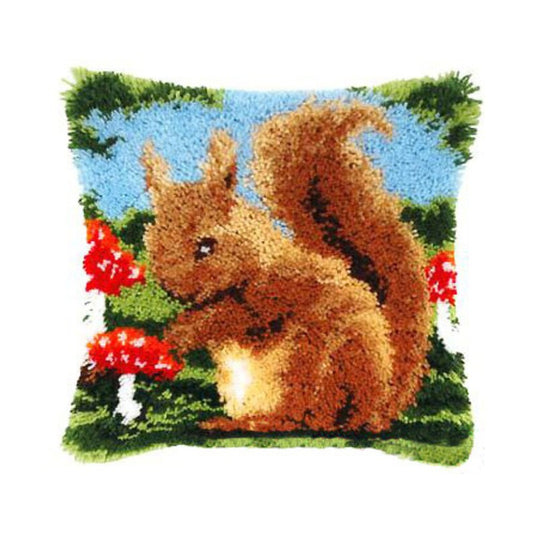 Squirrel Latch Hook Pillow Crocheting Kit