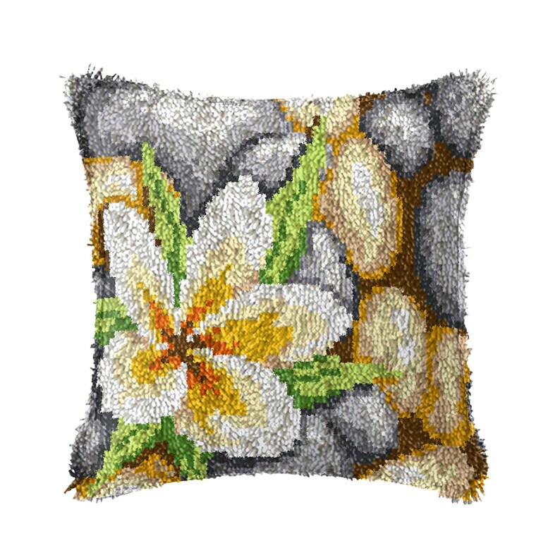 White Lily Latch Hook Pillow Crocheting Kit