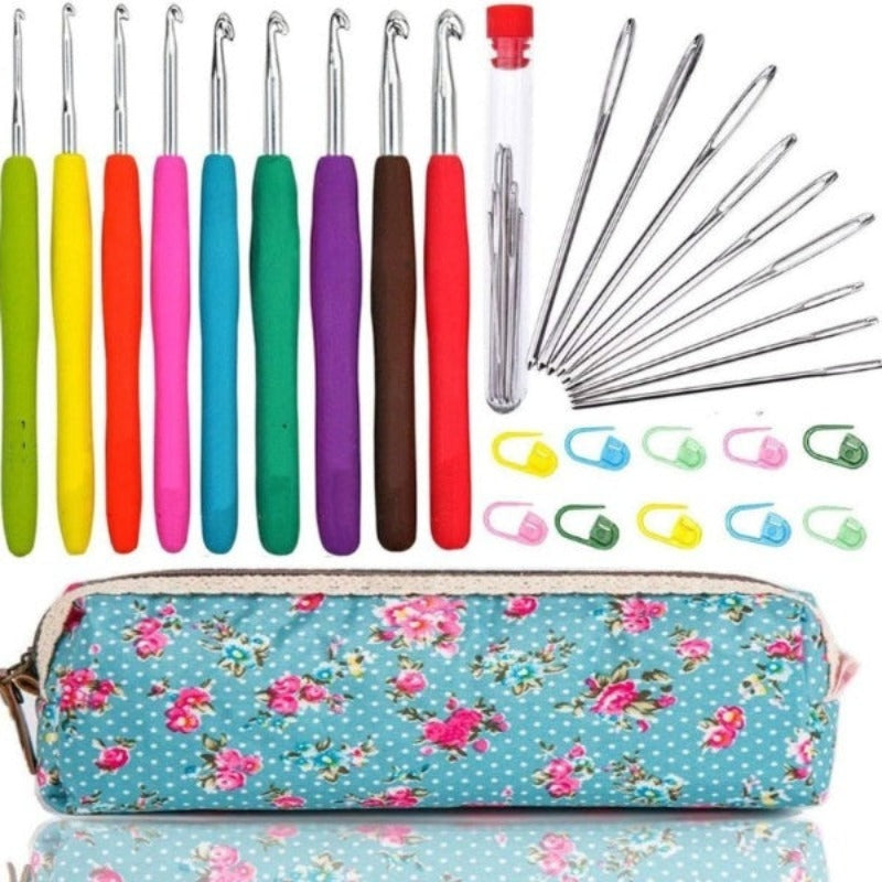 Ergonomic Crochet Hooks Set With Case